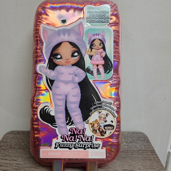 Na! Na! Na! Fuzzy Surprise Series 1 Tiger Linda 7 Fashion Doll Tiger NWT - Picture 2 of 7